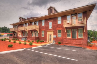 528 E Parkway N Unit 16, Memphis, TN 38112