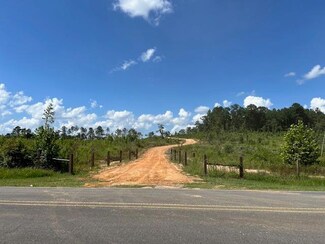 436 W State Line Rd, State Line, MS 39362