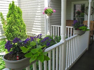 19 Sea Knoll Ct Unit 45, Buzzards Bay, MA 02532