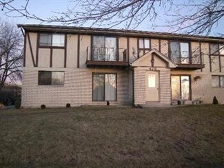 475 S Belmont Ave Unit 1, Elgin, IL 60123