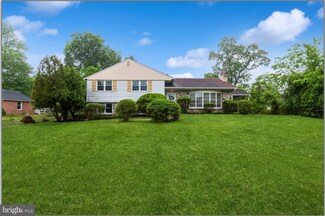 1008 Richmond Rd, Broomall, PA 19008