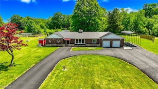 4597 Rock Cut Rd, Norton, OH 44203