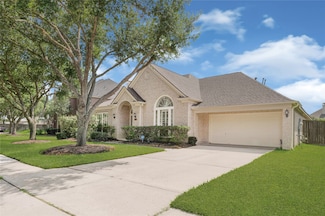 2005 Mistwood Ct, Pearland, TX 77584