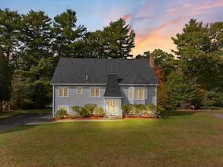 59 Lucas Dr, Stoughton, MA 02072