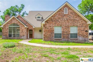700 Arrowhead Dr, Salado, TX 76571