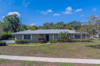 501 Poinsettia Rd, Belleair, FL 33756