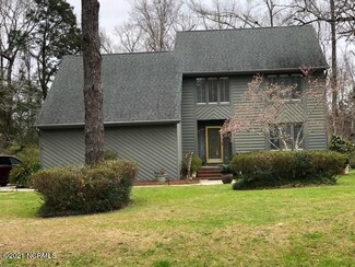 638 Aquarius Dr, Wilmington, NC 28411