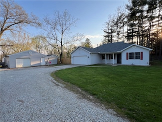 707A County Road 1100 E, Toledo, IL 62468