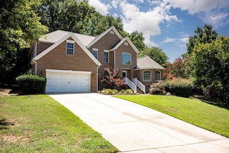 2624 Mt Isle Harbor Dr, Charlotte, NC 28214