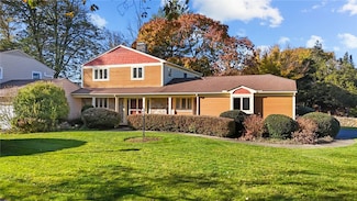 3 Hanley Farm Rd, Warren, RI 02885