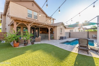 15402 W Old Oak Ln, Surprise, AZ 85379