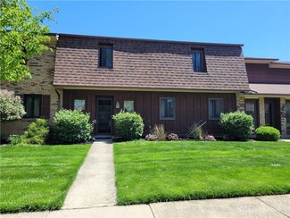 588 Thoma Place Unit E20, Vandalia, OH 45377