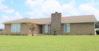 4316 Northshore Rd, Lynn Haven, FL 32444