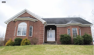 300 Woodlawn Dr, Carrollton, KY 41008