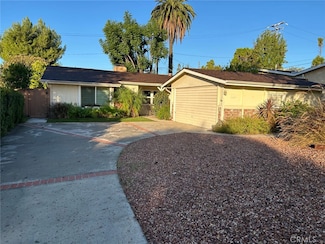 1215 Coronet Ave, Pasadena, CA 91107