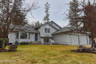 704 S Shoreline Ct, Post Falls, ID 83854