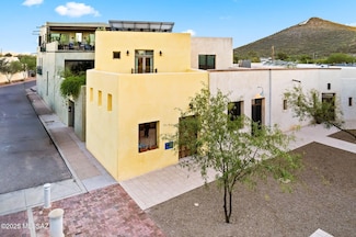 256 S Avenida Del Palo Fiero, Tucson, AZ 85745