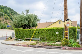 5621 Carlota Blvd, Los Angeles, CA 90042