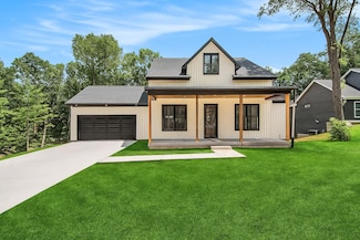 7143 Mid Timber Dr, Greenville, MI 48838