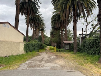 28 Oak Canyon Rd, West Covina, CA 91791