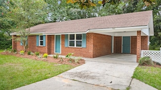 703 N Main St, Odum, GA 31555