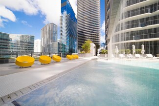 55 SW 9th St Unit 2509, Miami, FL 33130