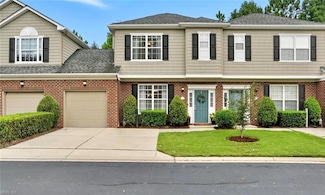 1468 Otterbourne Cir, Chesapeake, VA 23320