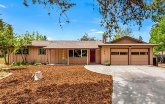1614 NE Pheasant Cir, Bend, OR 97701