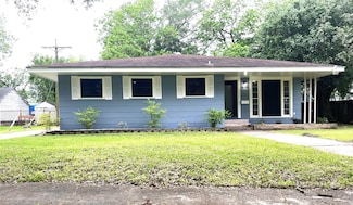 2325 Oaklawn Ave, Port Arthur, TX 77642