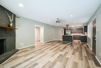 220 Cooper Cooper St Unit C6, Hot Springs, AR 71913
