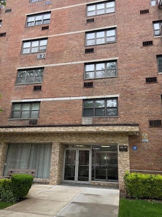 153-25 88th St Unit 4, Howard Beach, NY 11414