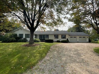 6 Linda Ave, Swanton, VT 05488