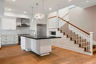 12 Rue Chantilly, Newport Beach, CA 92660