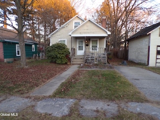 17 Liberty Place, Hudson Falls, NY 12839