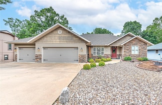 15 Cullen Hills Dr, Bella Vista, AR 72715