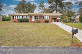 920 Carnegie Dr, Fayetteville, NC 28311