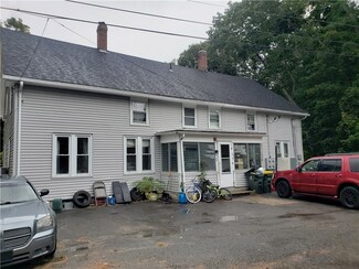 23 Pleasant St, Pascoag, RI 02859