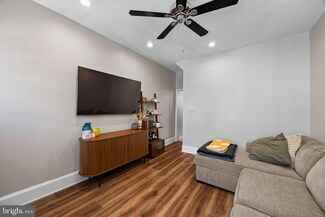 3743 Sharp St, Philadelphia, PA 19127