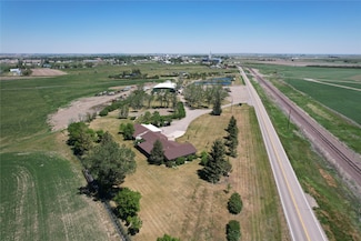71 Prairie Park Ln, Conrad, MT 59425
