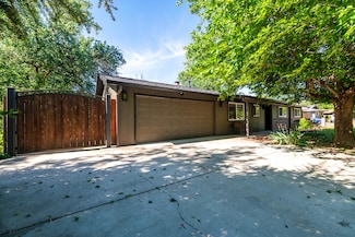 21849 Berkeley Dr, Palo Cedro, CA 96073
