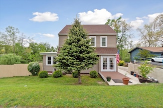 806 W Centre Ave, Portage, MI 49024