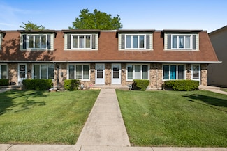 921 S La Grange Rd, La Grange, IL 60525