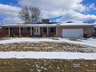 15875 Allen Rd, Southgate, MI 48195