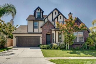 740 W Pepper Tree Ln, Santa Ana, CA 92706