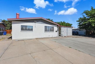 2724 Pennsylvania St NE, Albuquerque, NM 87110