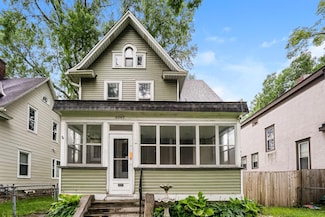 2543 10th Ave S, Minneapolis, MN 55404