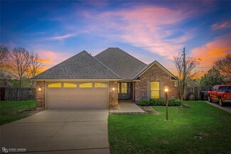 688 Fox Nest Cir, Haughton, LA 71037