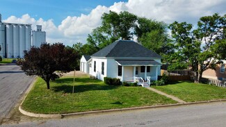 120 W Adams St, Meade, KS 67864