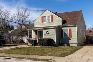 15301 Maplewood Ave, Maple Heights, OH 44137