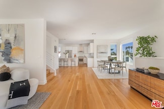 11724 Culver Blvd Unit 12, Los Angeles, CA 90066